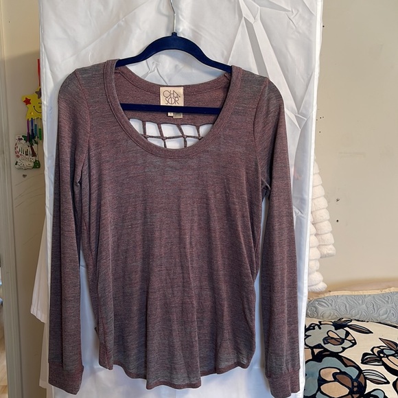 Open back featured light sweater - Picture 7 of 7